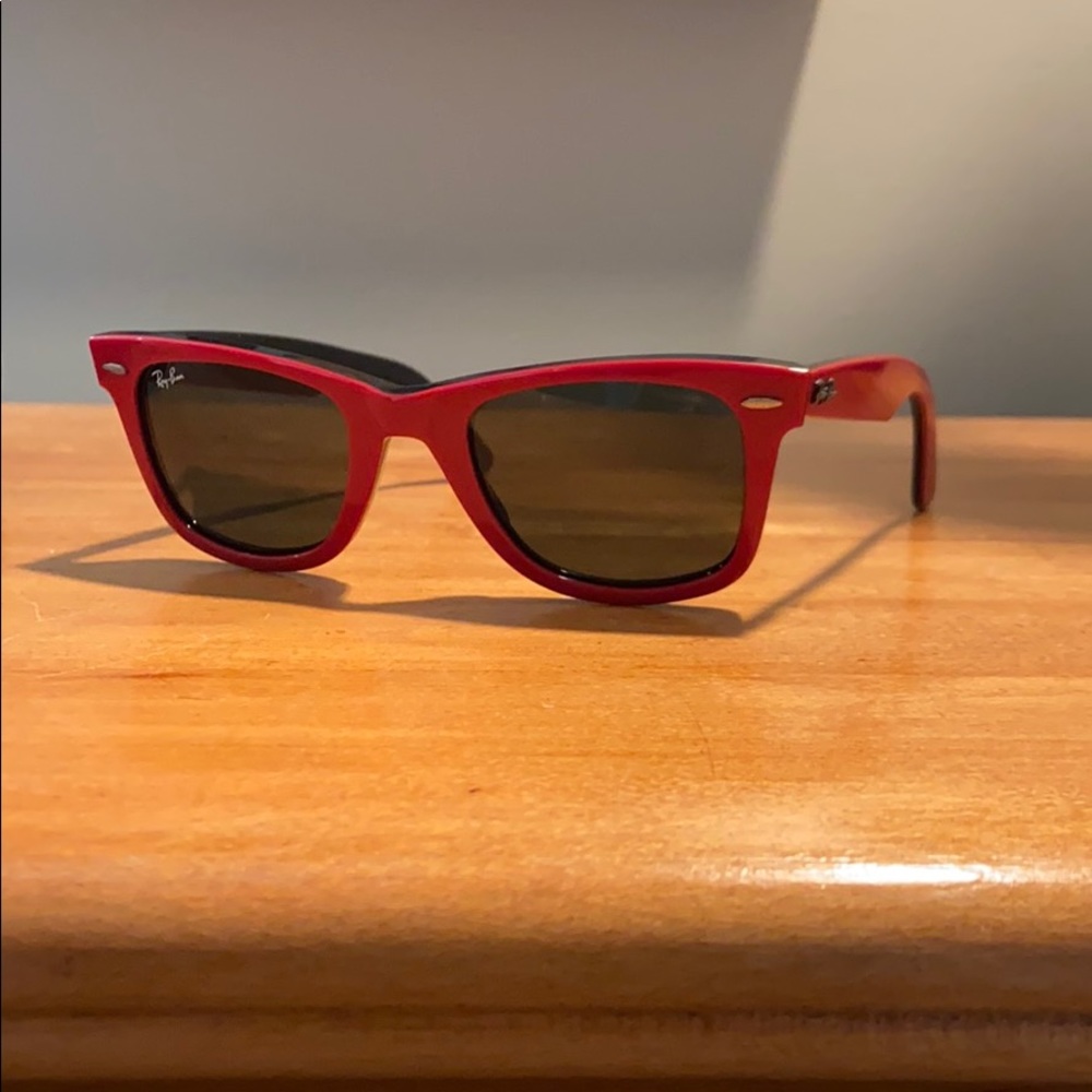 Ray-Ban Wayfarer Sunglasses